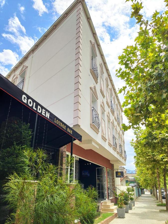 Hotel Golden 3*